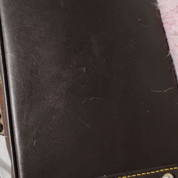 Authentic Dooney & Bourke Croco Embossed Large Tote & Matching Wallet - Picture 11 of 16